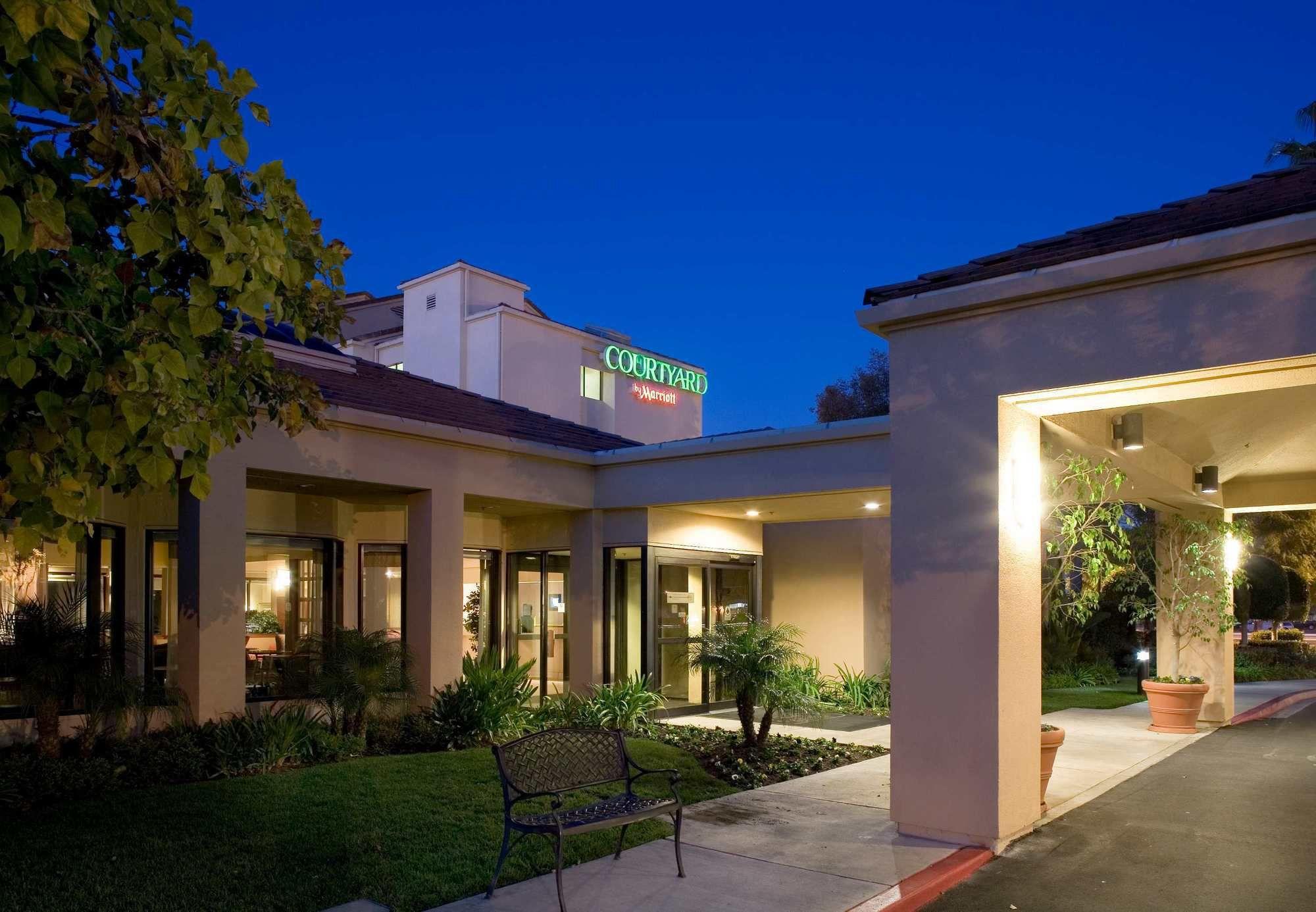 Courtyard Costa Mesa South Coast Metro Hotel Santa Ana Bagian luar foto