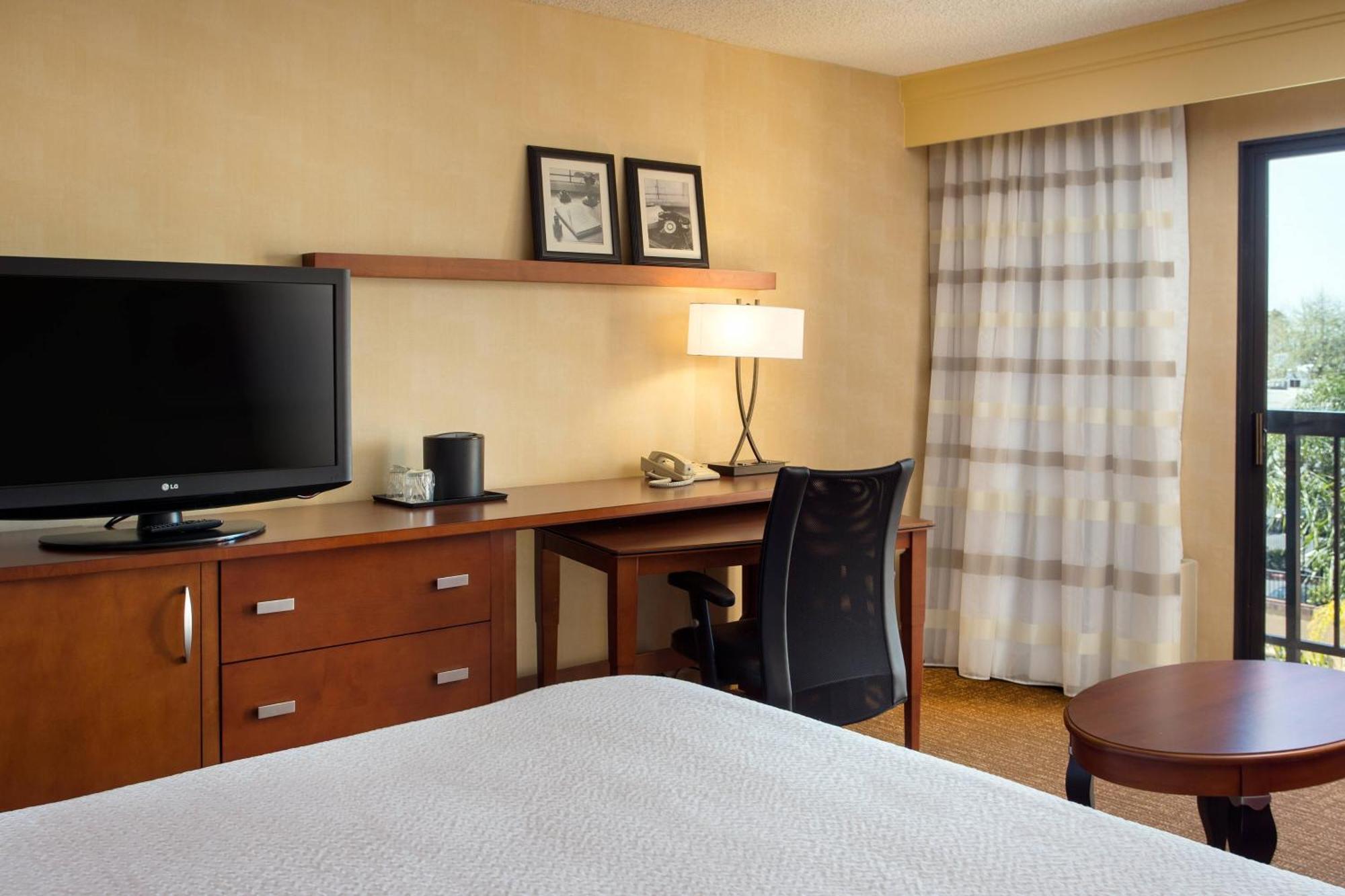Courtyard Costa Mesa South Coast Metro Hotel Santa Ana Bagian luar foto